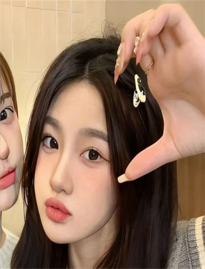 张津瑜 吕知樾 视频百度网盘-美女视频聊天