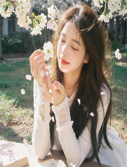 丁香花完整视频在线观看-lol光辉女郎视频